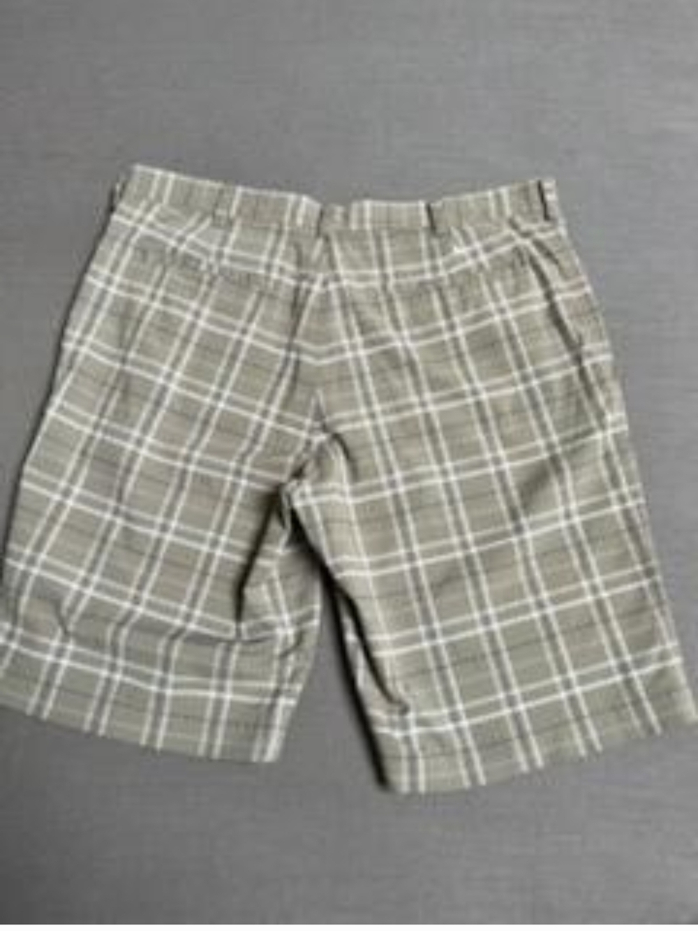 Nike Dri Fit Golf Men's Plaid Flat-Front Shorts - Tan & White